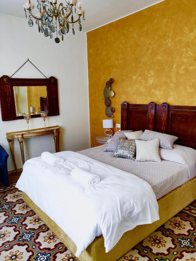 Bravo 18 Bed & Breakfast Верона Екстериор снимка