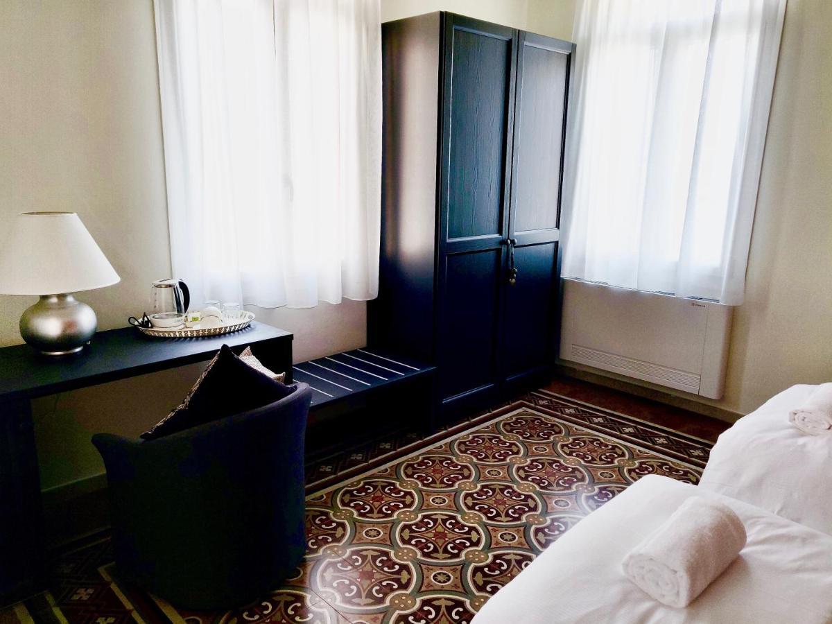 Bravo 18 Bed & Breakfast Верона Екстериор снимка